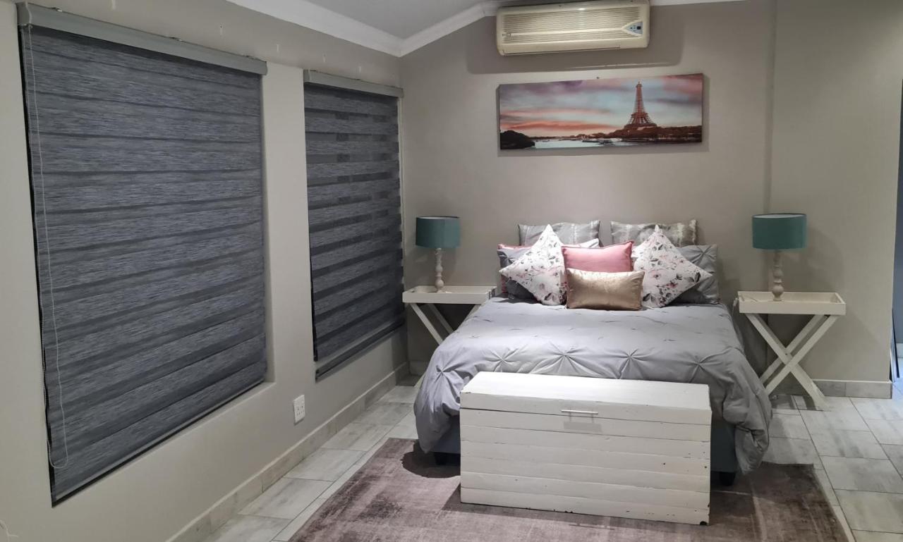 Bayswater Guest Rooms ブルームフォンテーン エクステリア 写真
