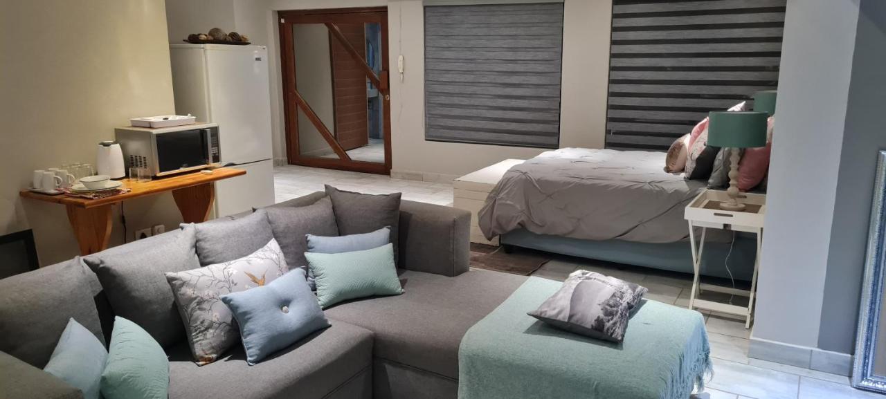 Bayswater Guest Rooms ブルームフォンテーン エクステリア 写真