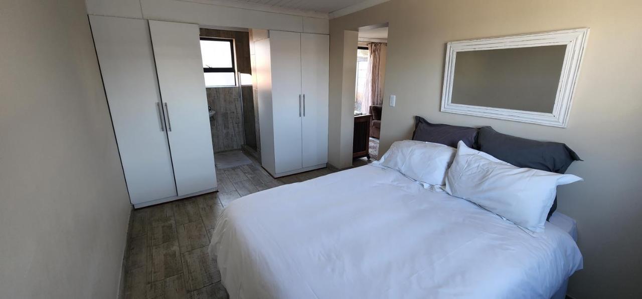 Bayswater Guest Rooms ブルームフォンテーン エクステリア 写真